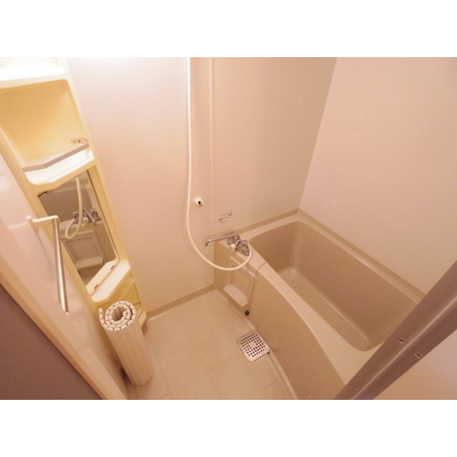 セジュール東鼎Bの風呂写真