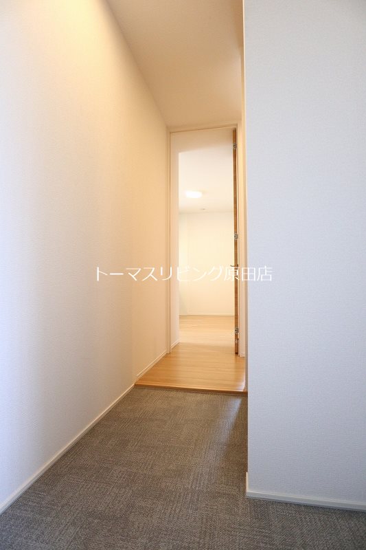玄関　103号室写真