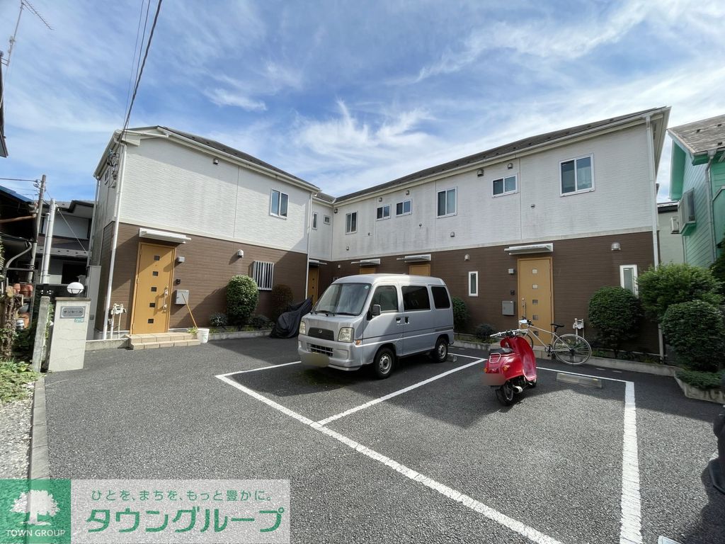 駐車場　駐車場