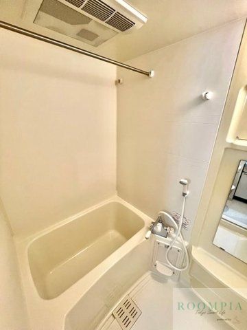 バス・シャワールーム　類似間取りのお写真です