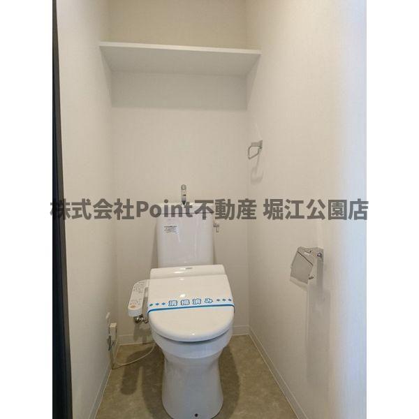 南海本線 難波駅 徒歩8分 10階建 築13年のトイレ写真