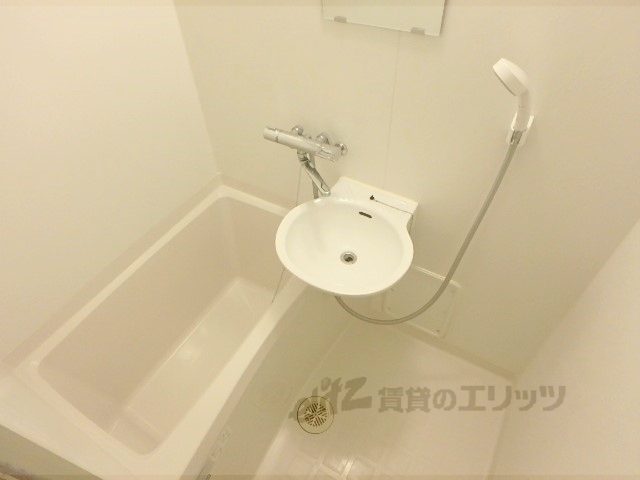 レオパレス古高の風呂写真