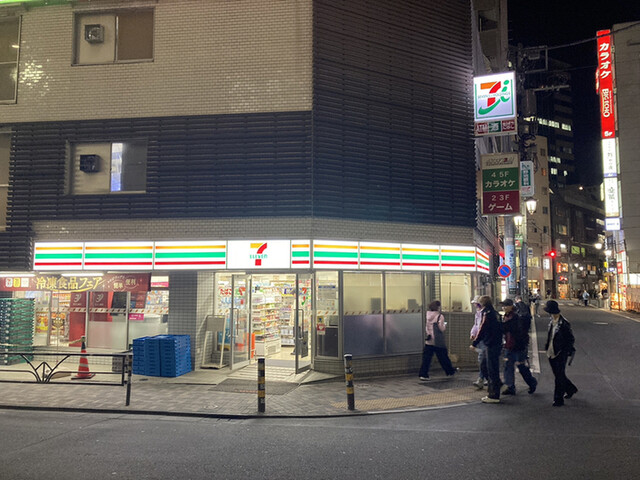 コンビニ　セブンイレブン恵比寿駅前店（コンビニ）まで156m