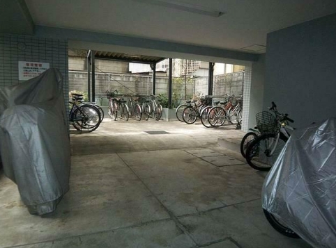 駐車場　駐輪場