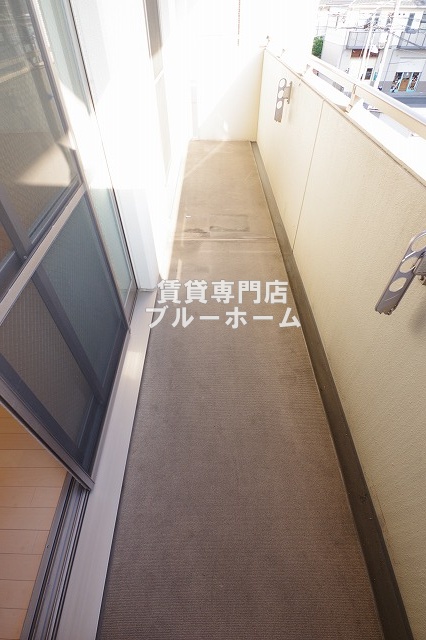 バルコニー　南西向きバルコニーです！