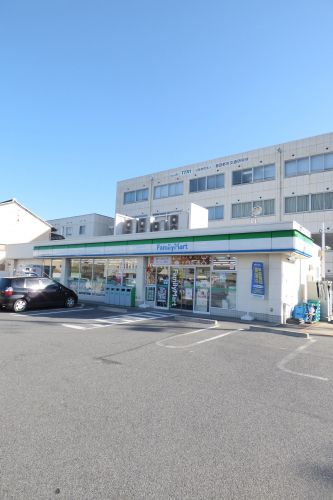 コンビニ　ファミリーマート豊田元城二丁目店（コンビニ）まで434m
