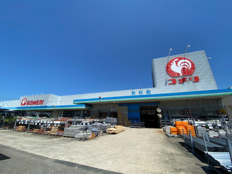 ホームセンター　コメリハード＆グリーン巻店（ホームセンター）まで273m