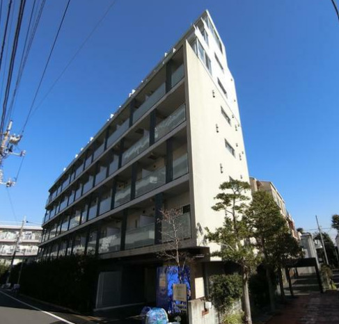 建物外観　ネット無料。ネット無料なら月々実質4000円程度のコストがか