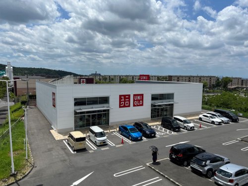 その他　ユニクロ高蔵寺店（その他）まで825m