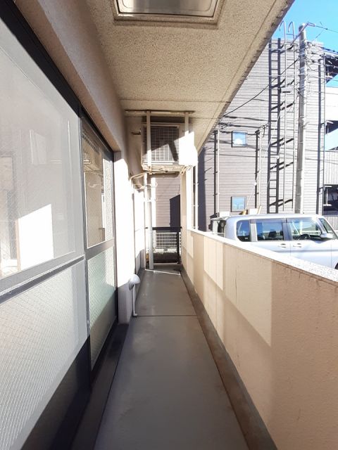 バルコニー