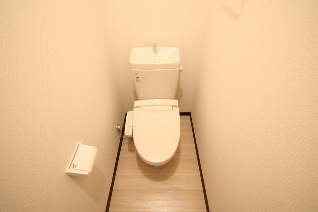 トイレ　ゆったりとした空間のトイレです