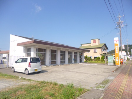 郵便局　二見郵便局（郵便局）まで1853m