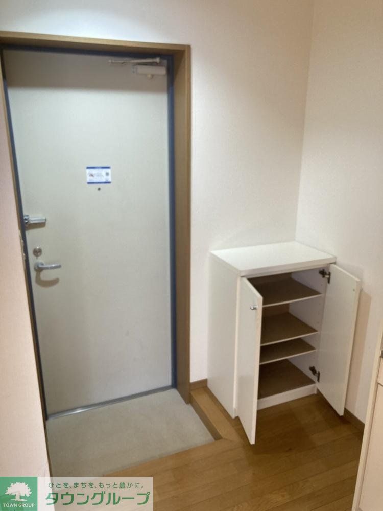 玄関　お部屋探しは株式会社　タウンハウジング　までお気軽にお問合…
