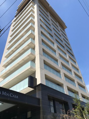 【LA MIA CASAの建物外観】