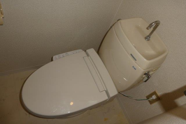 トイレ　ウォシュレット