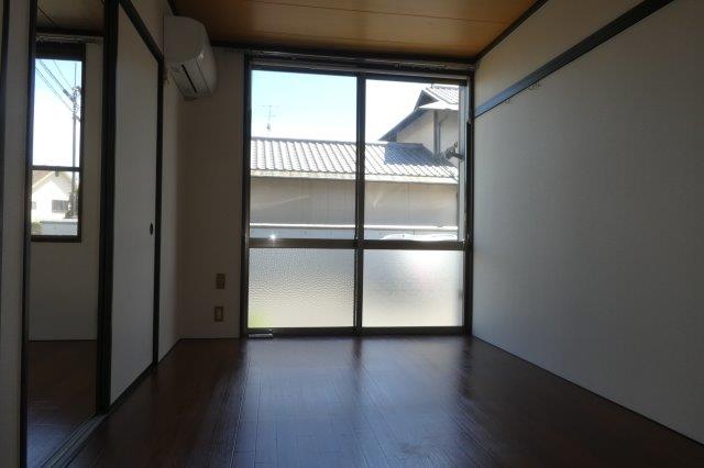 居室・リビング　洋室