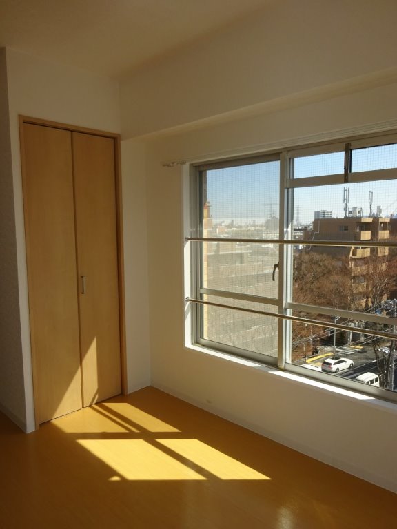 その他部屋・スペース　★床、建具、クローゼット　綺麗に改修済み♪