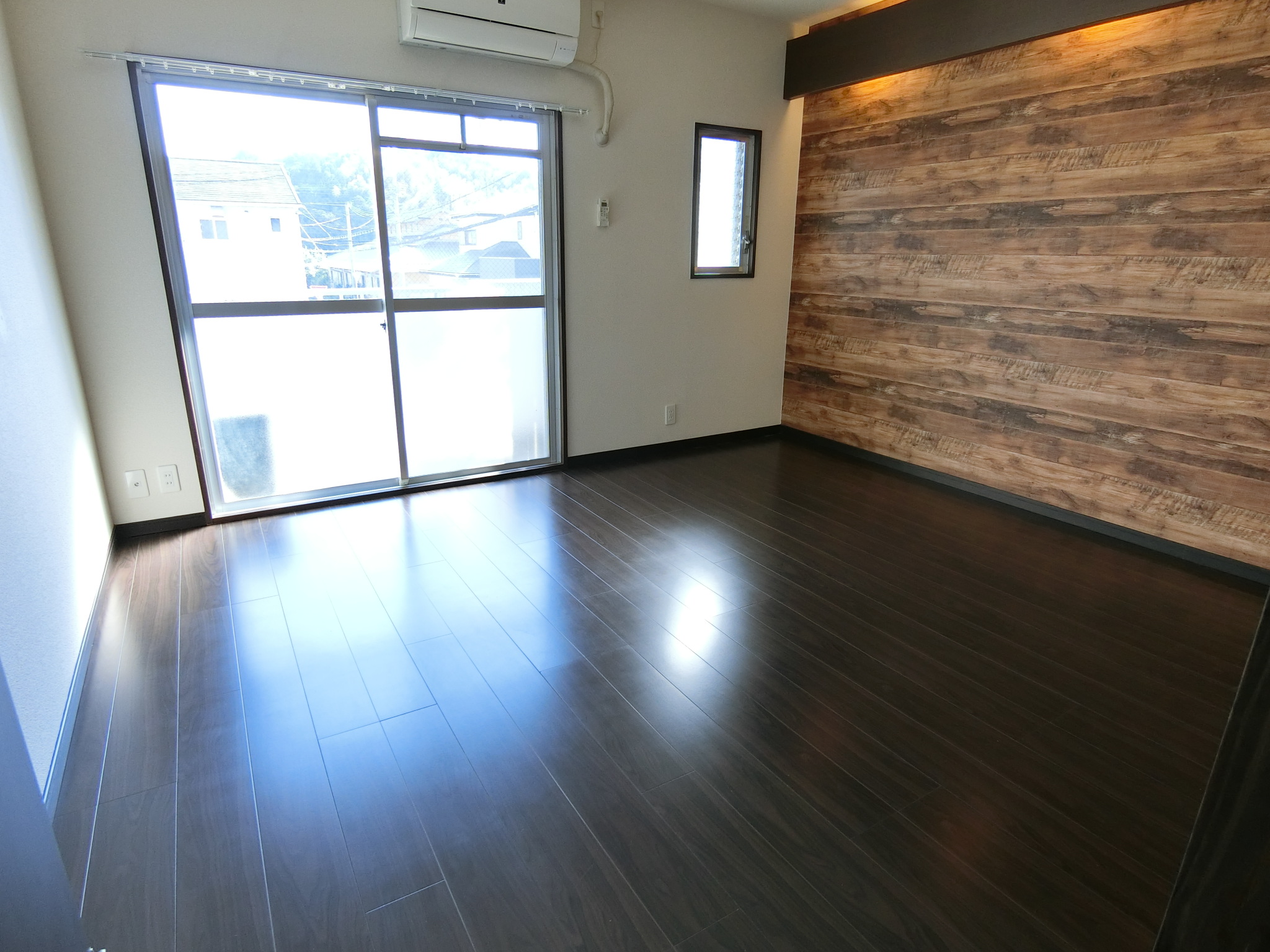 その他部屋・スペース　大きな窓で風通し抜群◎