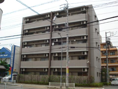 名古屋市中川区柳瀬町のマンションの建物外観