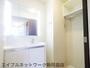 トイレ　落ち着いた色調のトイレです