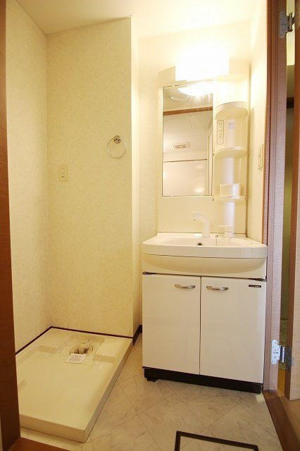 洗面設備　同物件別部屋