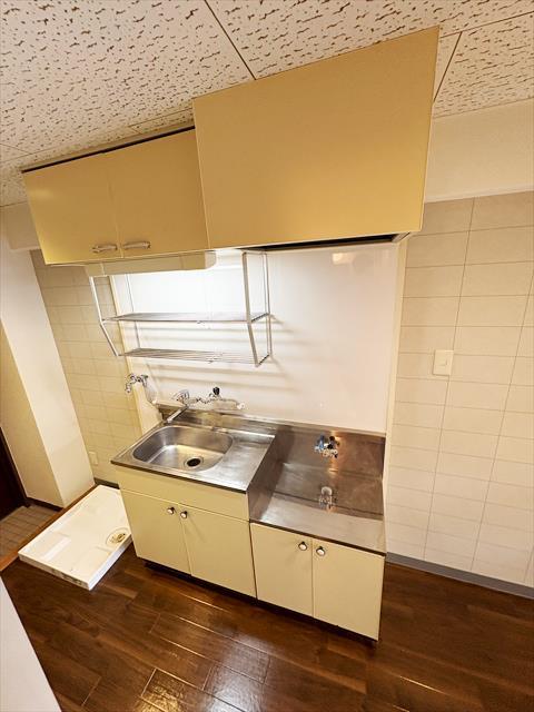 キッチン　松山市此花町　フラワーコーポ此ノ花　キッチン