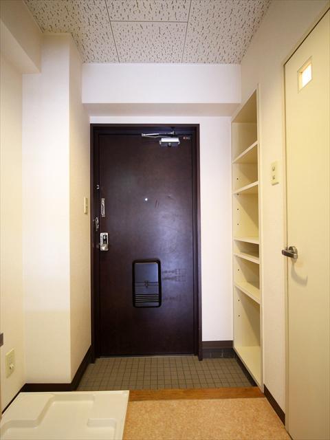 その他　松山市此花町　フラワーコーポ此ノ花　玄関