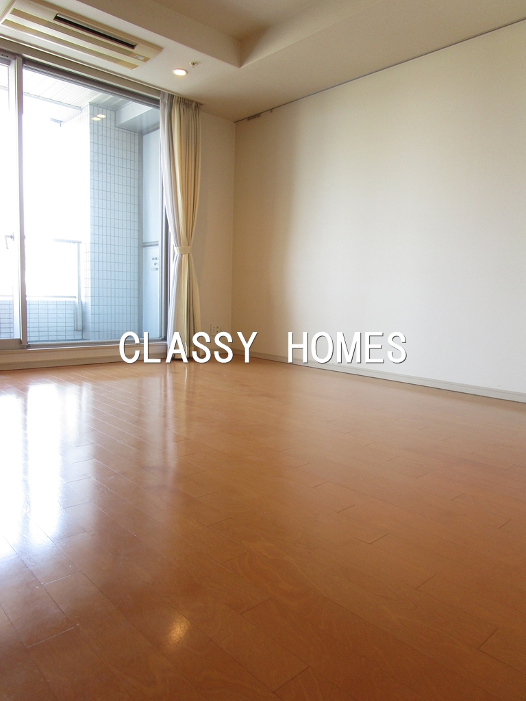 居室・リビング　2002年竣工　東京ツインパークライトウィング：内観