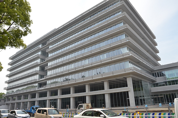 役所　平塚市役所（役所）まで510m