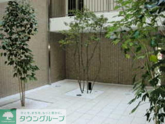 その他共有部分　★中庭★