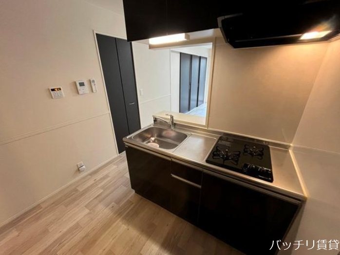 キッチン　別号室の画像。現況優先