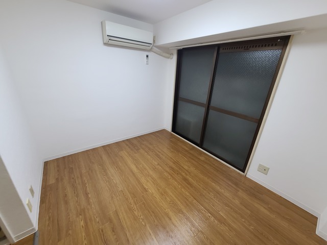 居室・リビング　明るいお部屋です