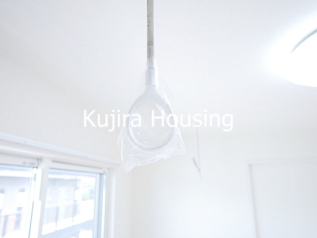 その他設備　雨の日に便利な室内物干しついてます★