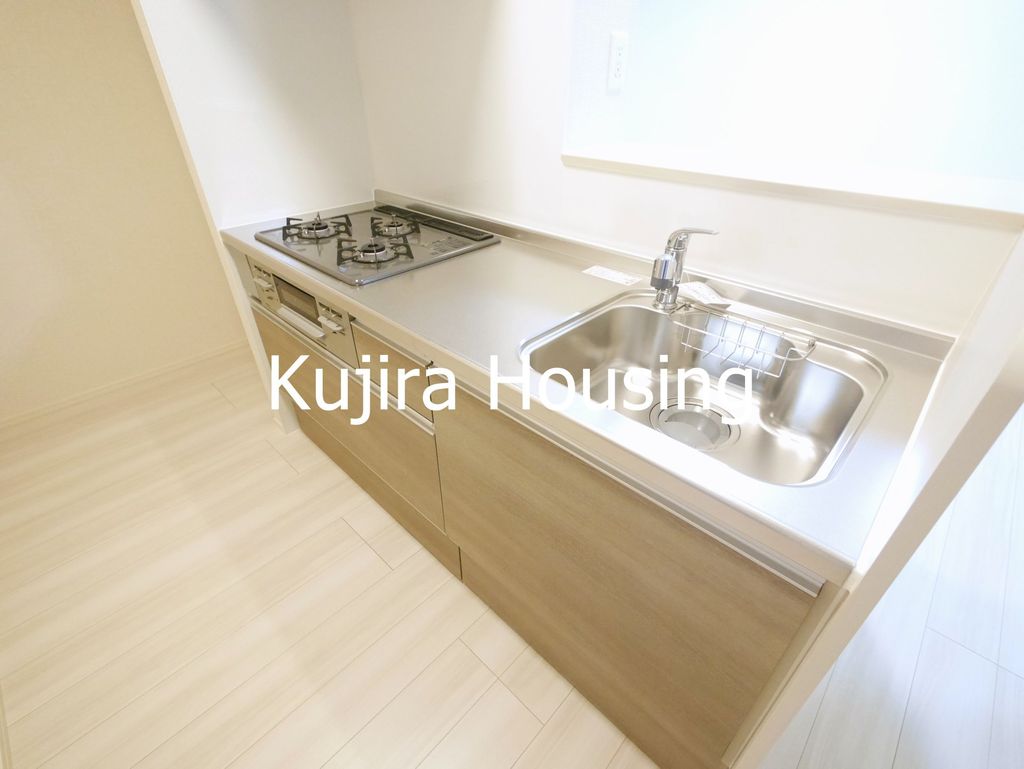 キッチン　リビングが見渡せる対面システムキッチン★