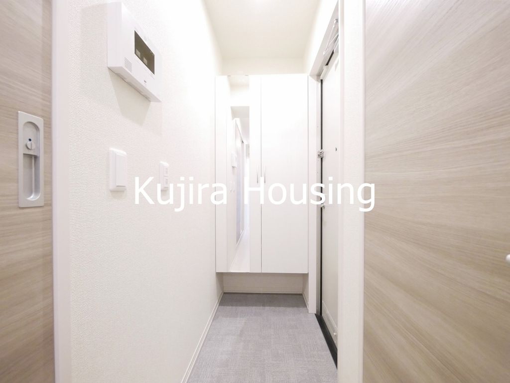 玄関　下駄箱完備の玄関★