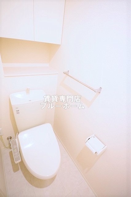 トイレ　温水洗浄便座！