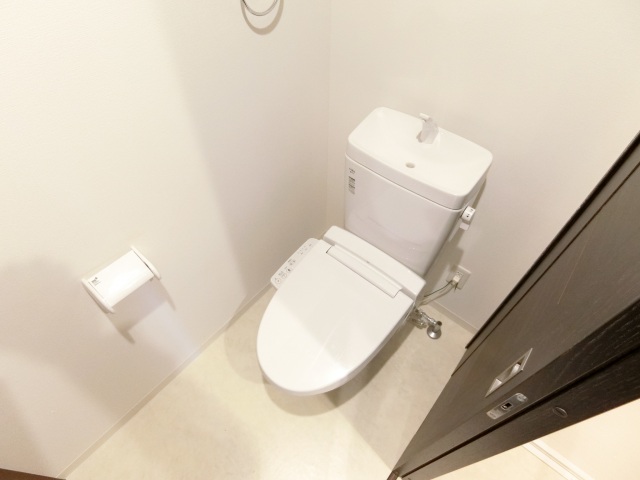 トイレ　ウォシュレット