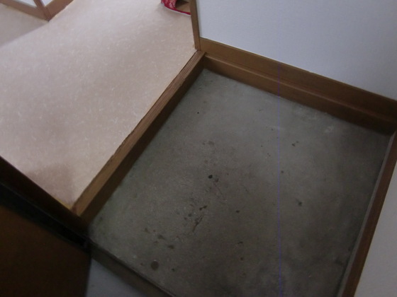 玄関　※別部屋の写真です