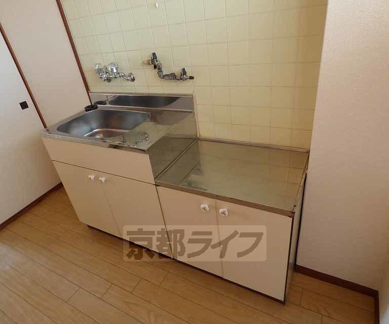 キッチン　キッチンです。