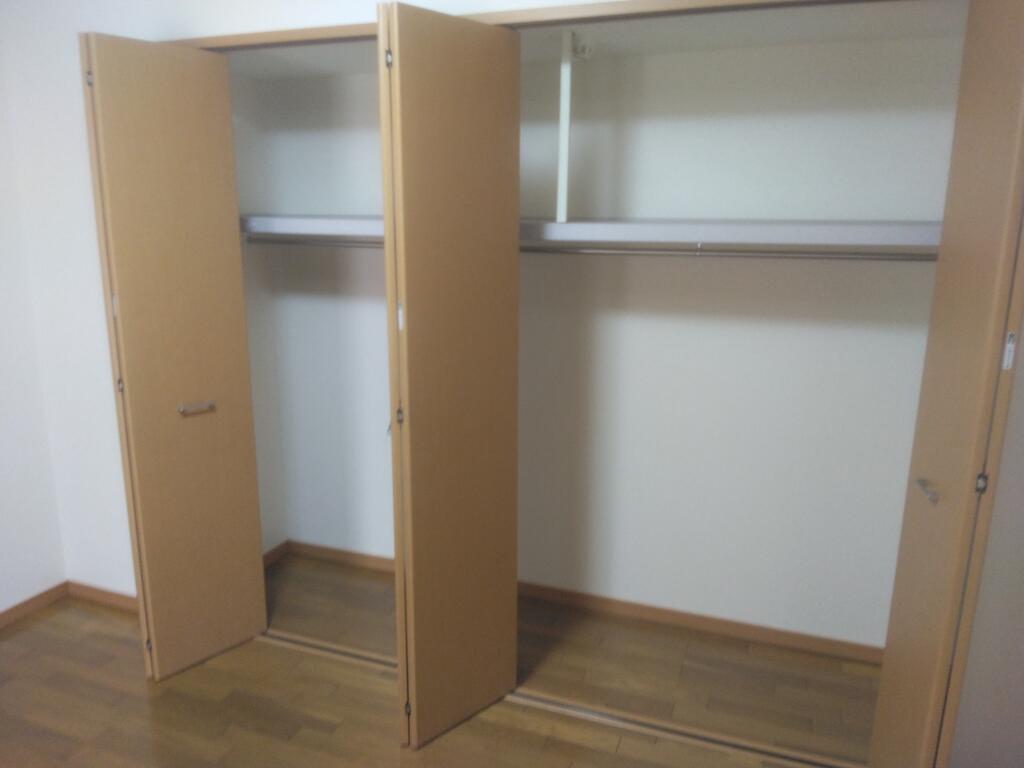 収納　※別棟参考写真です