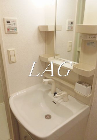 洗面設備　洗面台です。