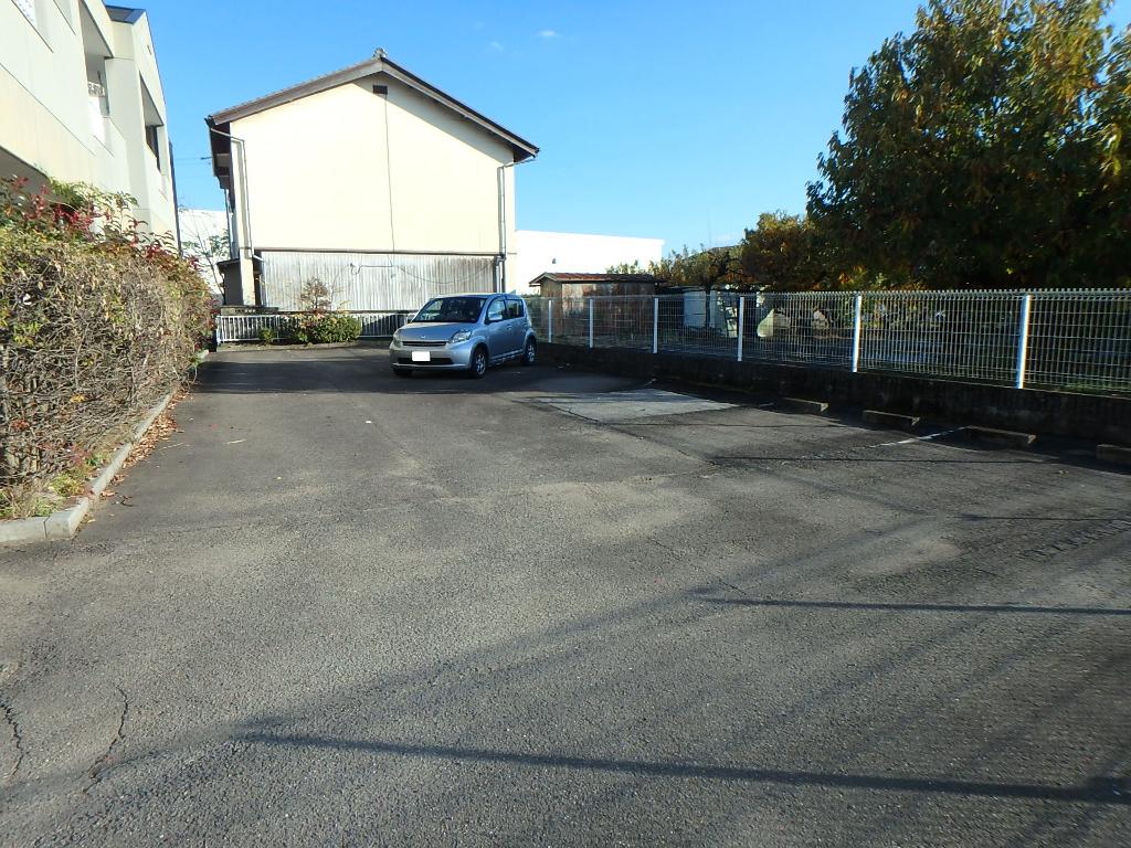 その他共有部分　駐車場
