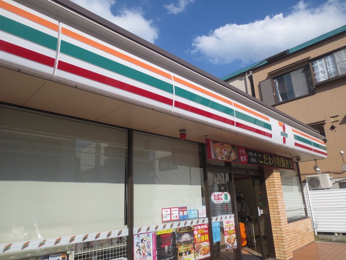 コンビニ　セブン-イレブン 尼崎南通６丁目店（コンビニ）まで30m
