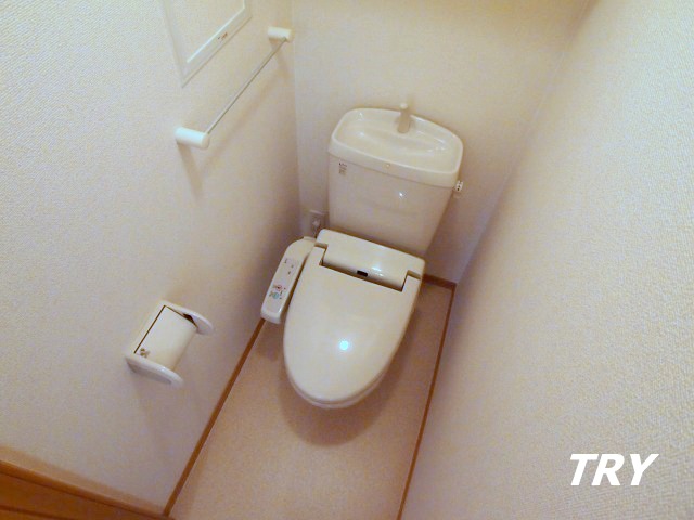 トイレ　ウォシュレット付！