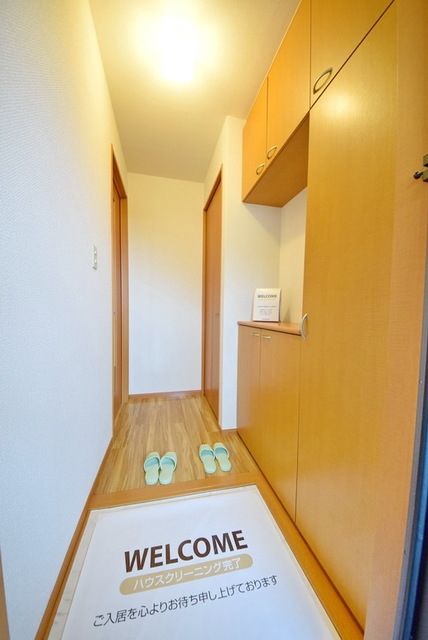 玄関　お部屋探しは【タウンハウジング千葉店】にお任せ下さい♪