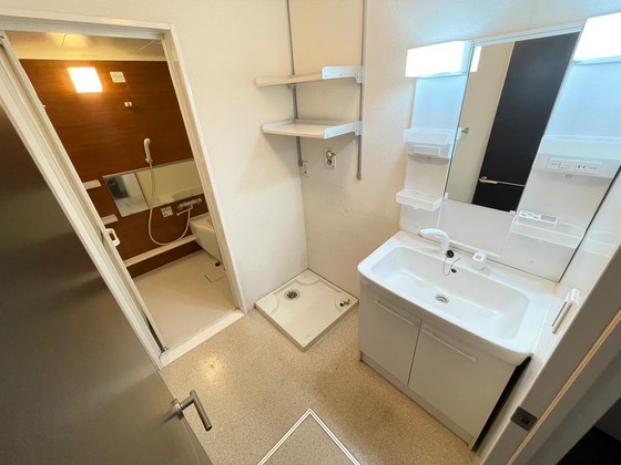 洗面設備　※別部屋の写真です