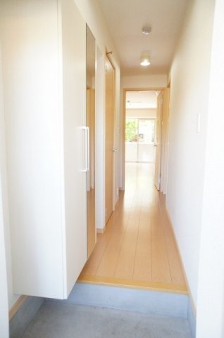 玄関　シンプルで使いやすい玄関です