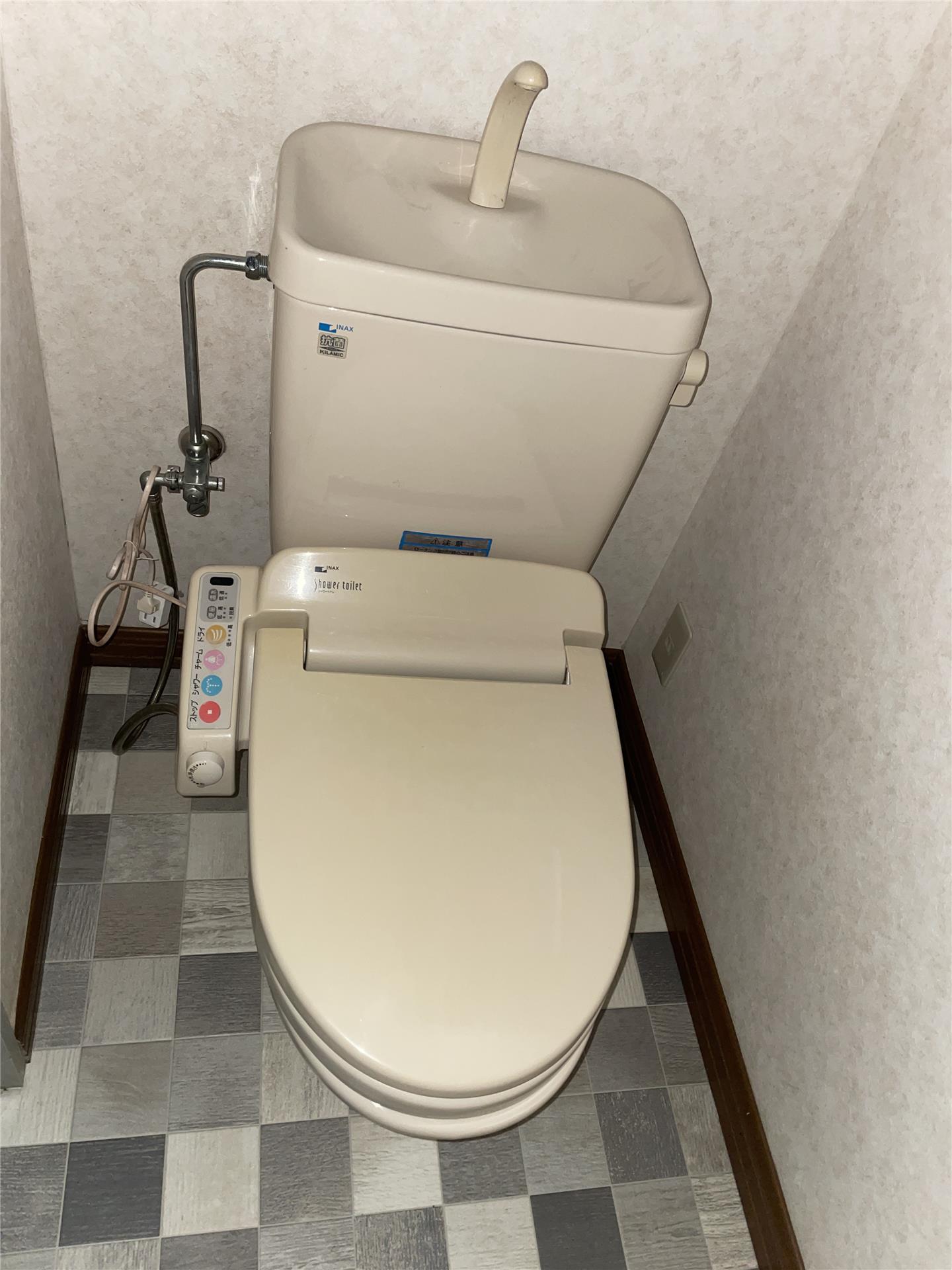 中岡町三丁目貸家のトイレ写真
