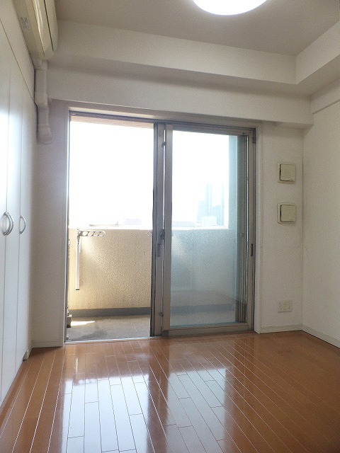 居室・リビング　居室※別部屋参考写真