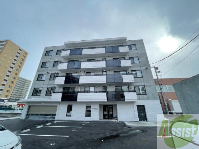 建物外観　札幌市中央区北５条西「ル　ビエノア北円山」